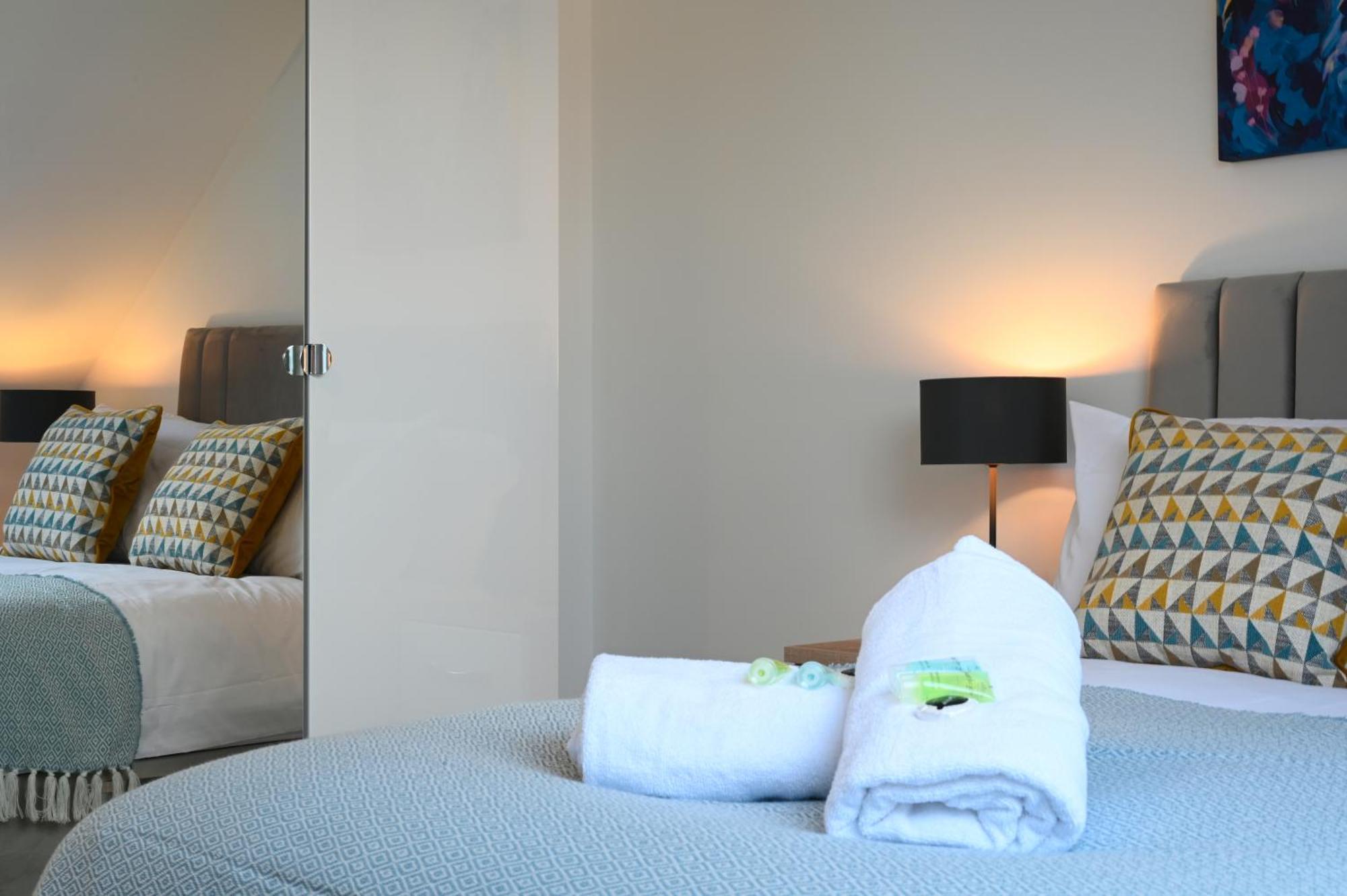 Luxury 4 Bed House With Gated Parking In The Heart Of Birmingham! Lejlighed Eksteriør billede